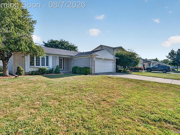2nd image of 20674 Bourassa Ave