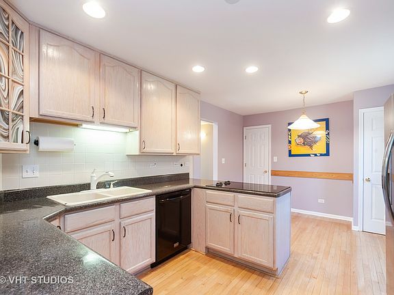 4th image of 4340 W Highland Ave