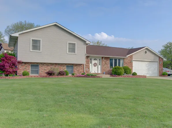 6450 Marshall St, Merrillville, IN 46410