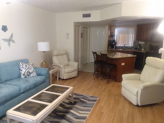 4th image of 4989 Casablanca Cir #J-5