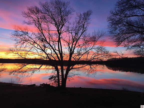 4th image of 1221 Cunningham Lake Barkley