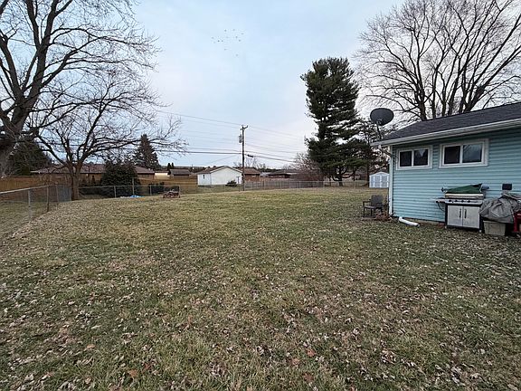 5th image of 4802 Willowbrook Dr