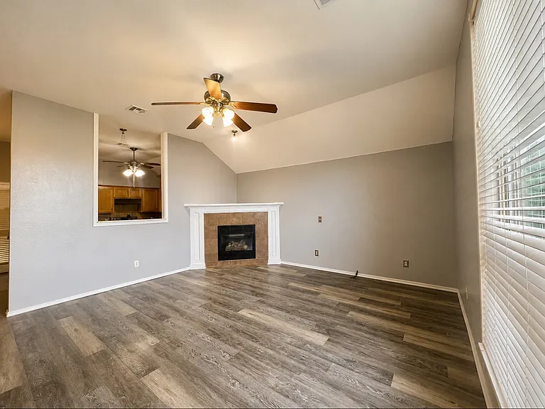 4813 SE 87th Ter — Photo 4