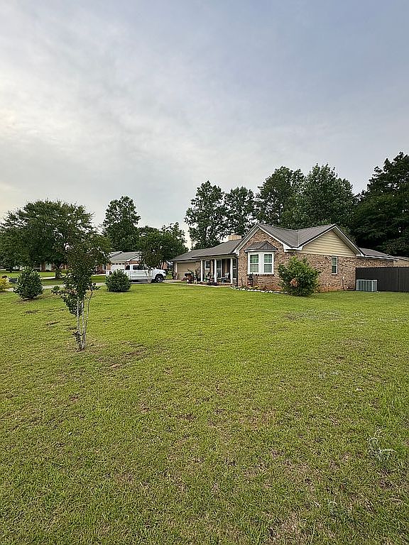 202 Chapelwood Dr, Dothan, AL 36305 Zillow
