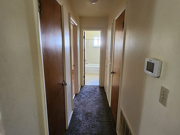 5th image of 611 S 2nd St #6