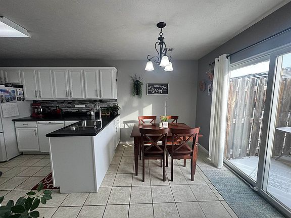 5th image of 3404 Koenigstein Ave APT 5