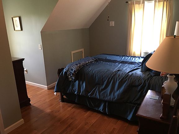 2nd image of 327 Rayford Ln