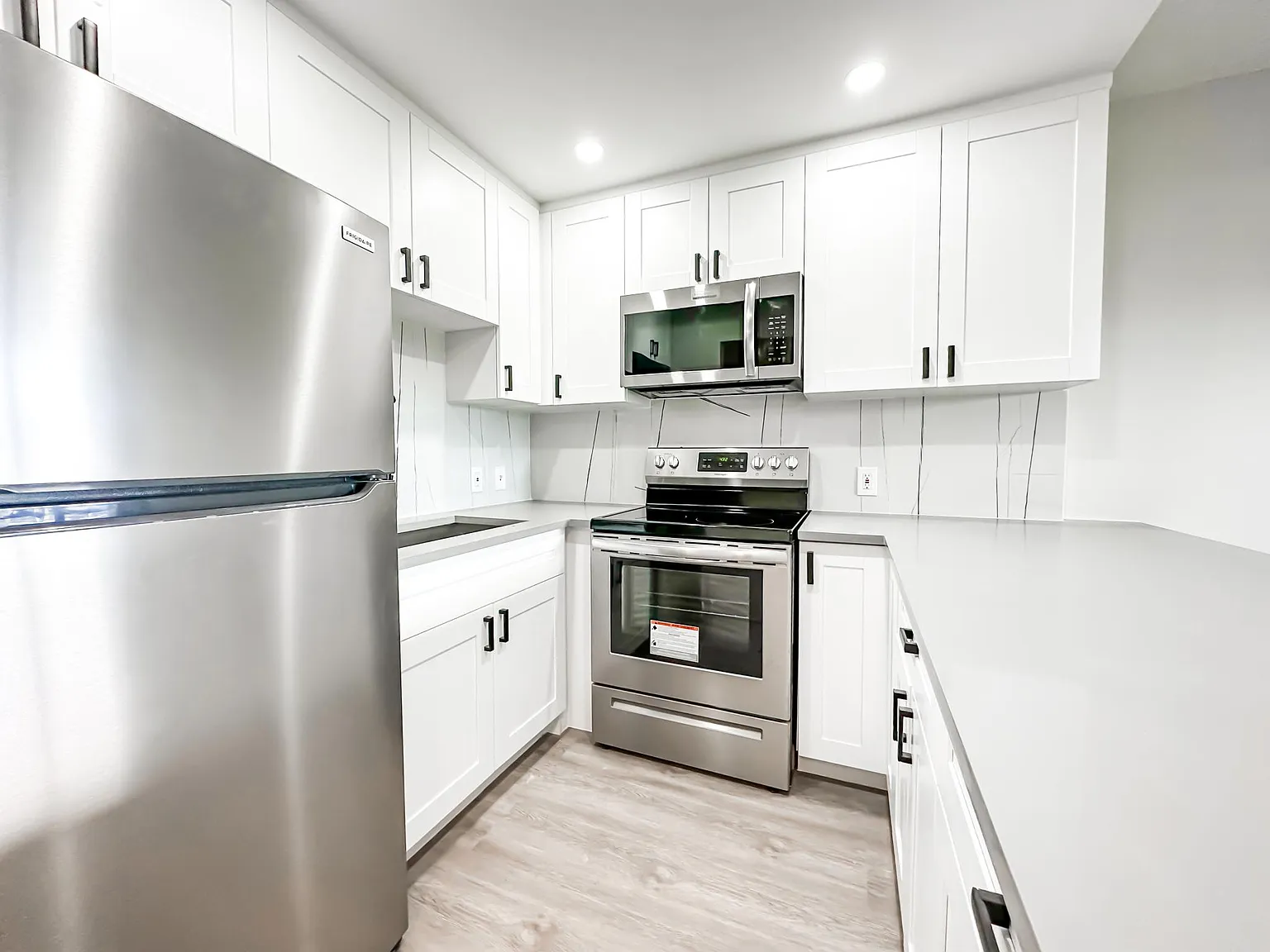 1 bed, 650 sqft, $1,550 — Photo 4