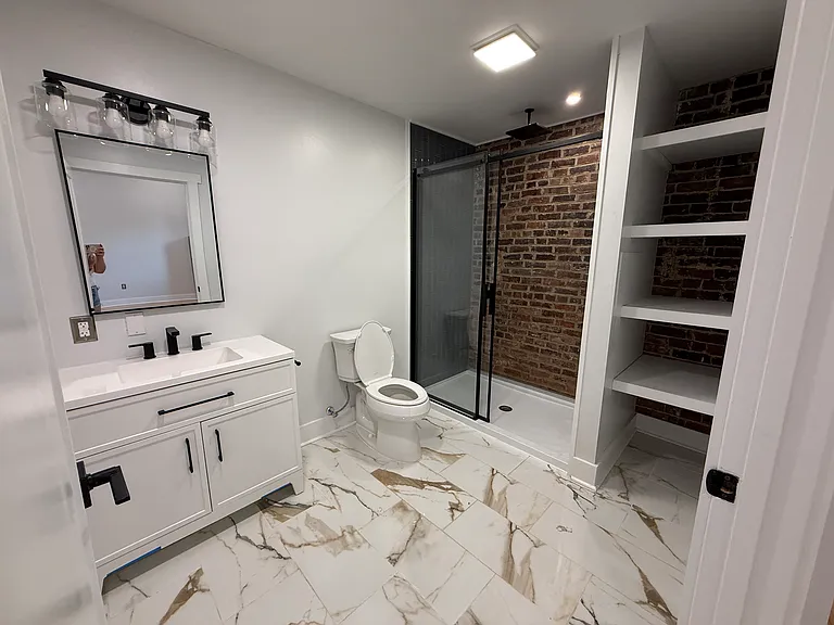 65 S Main St #C — Photo 5
