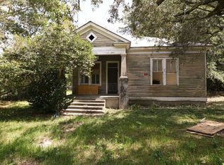 700 Tegarden Rd, Gulfport, MS 39507