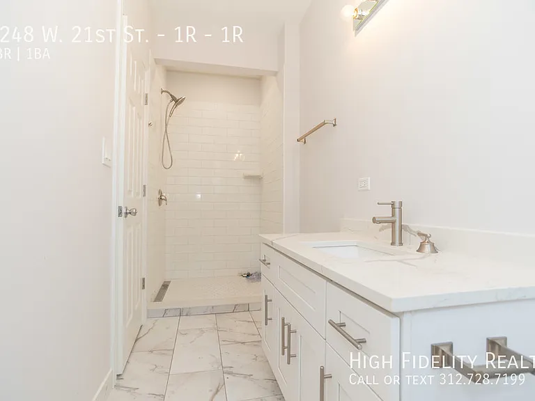 2248 W 21st St #1R — Photo 10