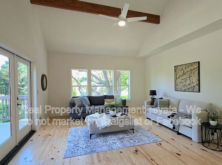 5560 Hillard Rd — Photo 17