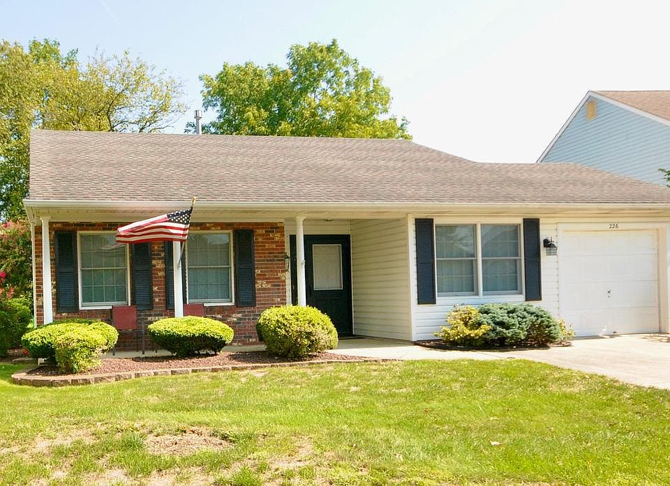 1st image of 226 Wagon Wheel Ln