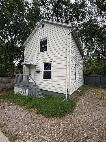 11 Courtland Dr Photo 1