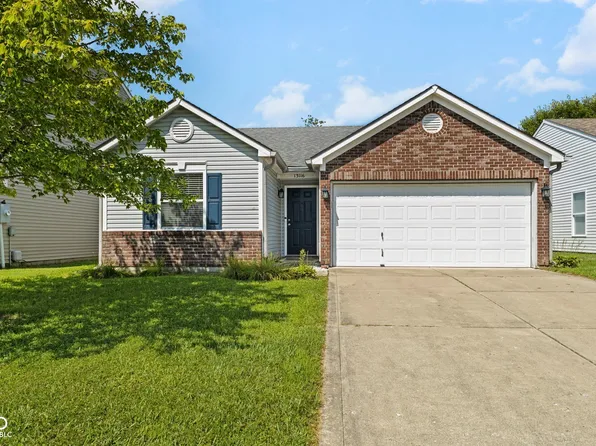 13116 N Becks Grove Dr, Camby, IN 46113