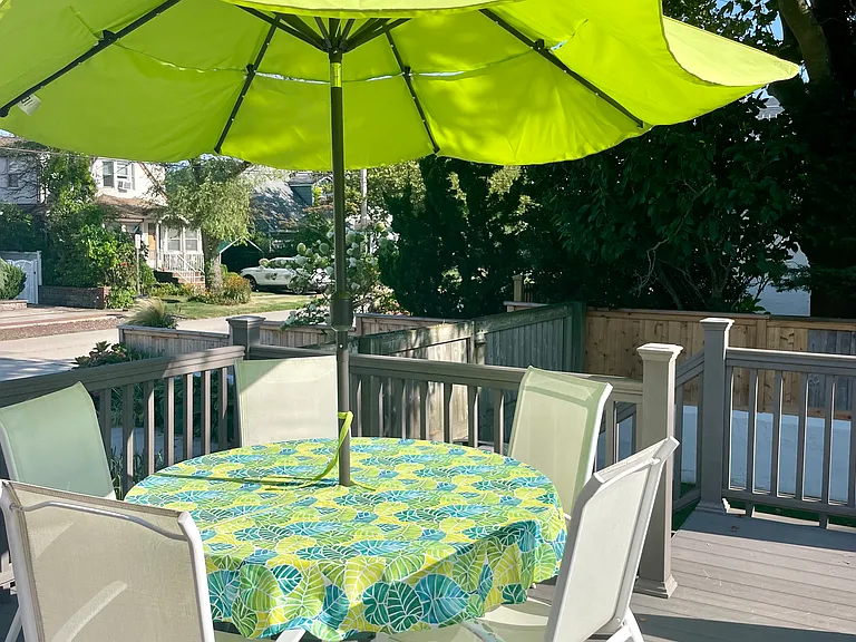 89 Lynbrook Ave — Photo 19