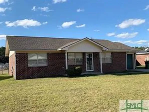 1460 Flo Zechman Dr, Hinesville, GA 31313