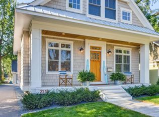 2258 3rd St, White Bear Lake, MN 55110