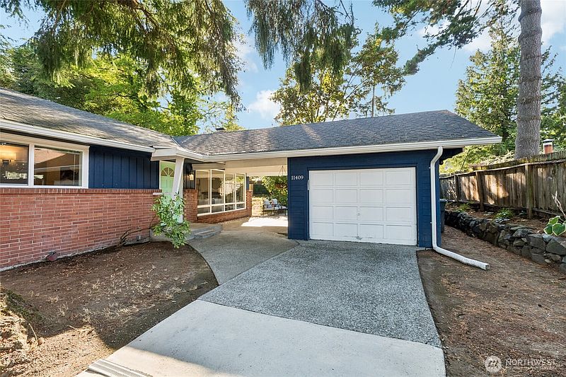 3rd image of 11409 11th Avenue SW
