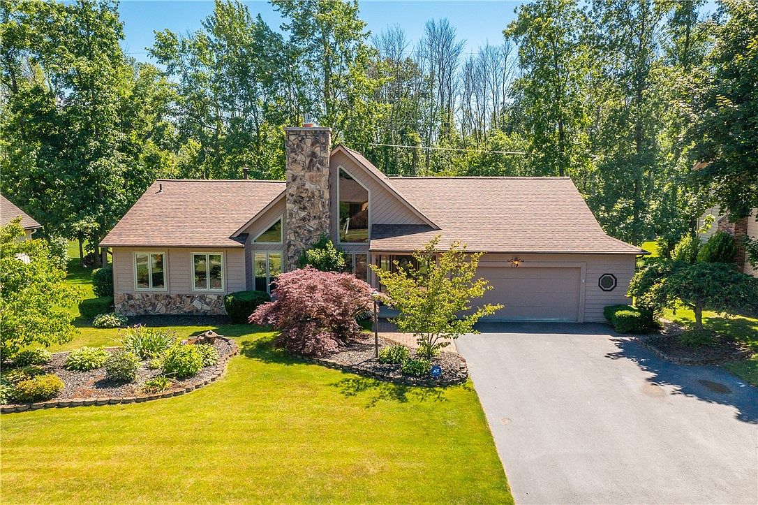 170 Brush Creek Dr, Rochester, NY 14612 Zillow