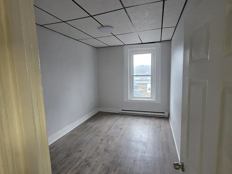533 Broadway #4 — Photo 4