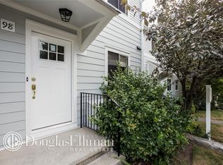 98 Silo Cir, Riverside, CT 06878