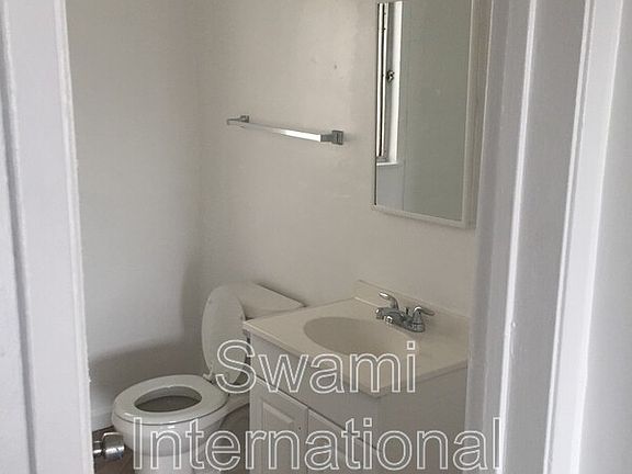 3rd image of 2030 E Florence Ave APT 6