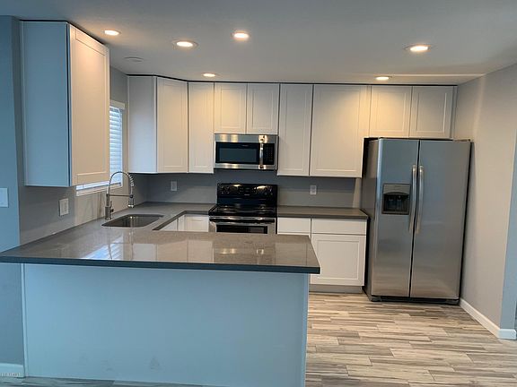 3rd image of 9221 N 37th Ave