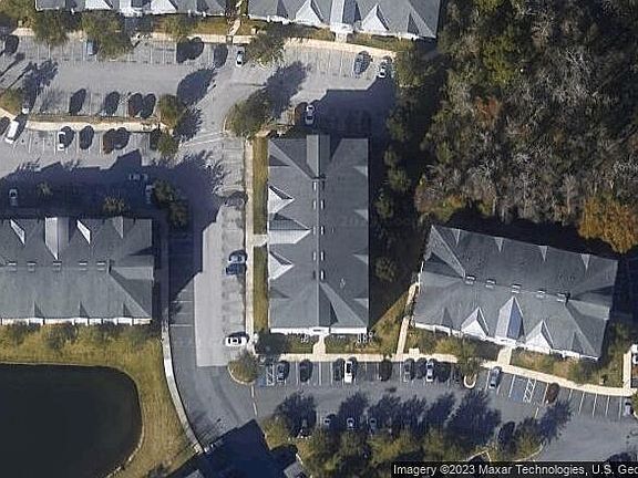 3rd image of 4935 Islamorada Ct Unit 201