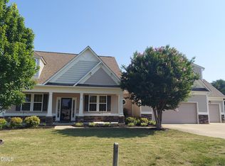 5 Seahorse Ct, Benson, NC 27504