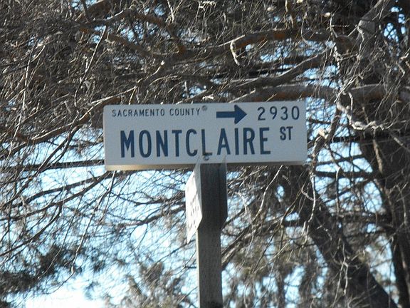5th image of 3220 Montclaire St