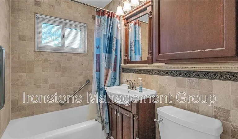 4956 S Maybelle Ave — Photo 7