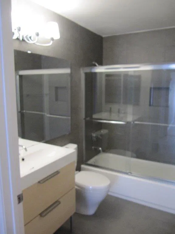 2 bed, 1054 sqft, $3,350 — Photo 3
