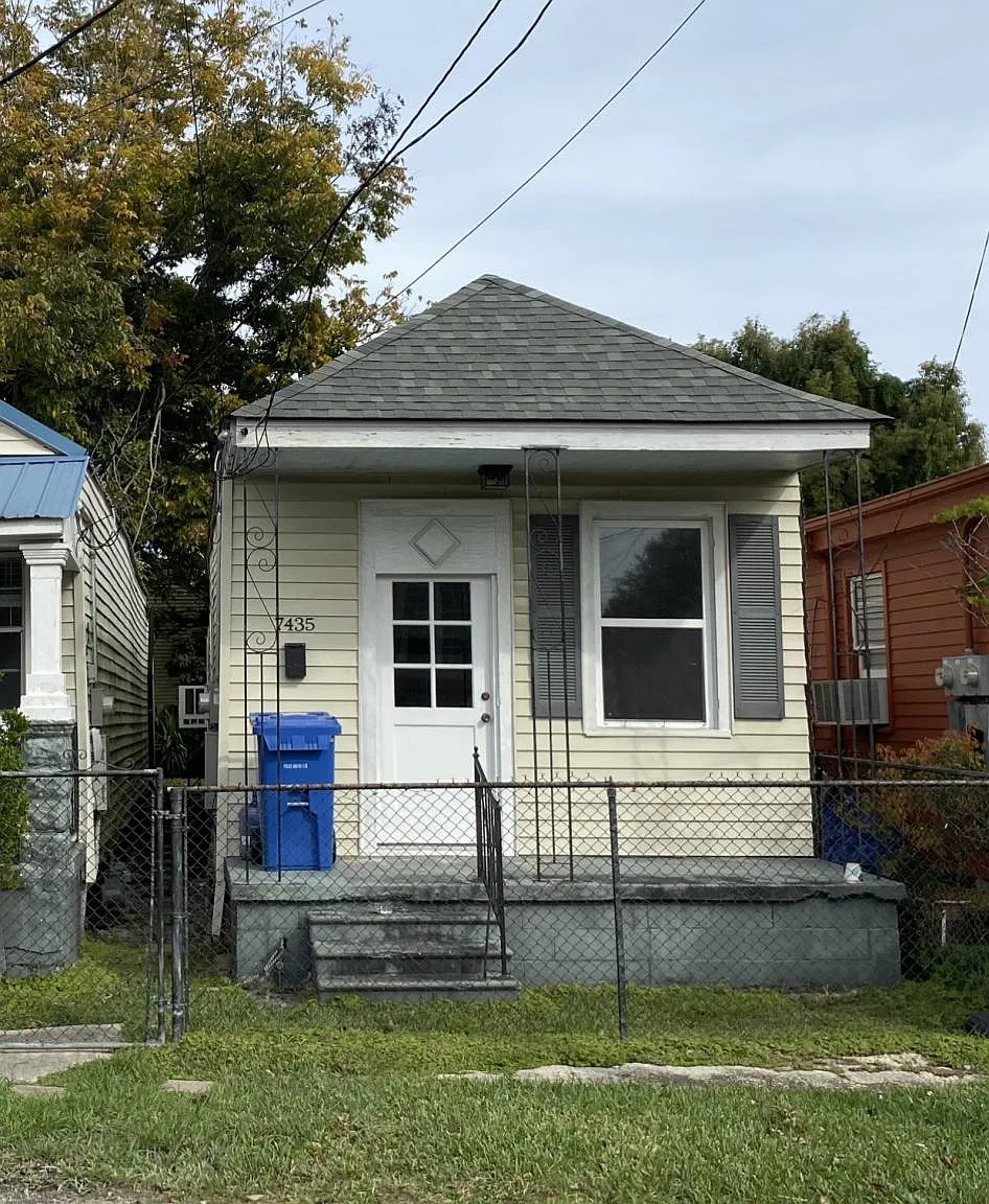 2 bed, 950 sqft, $1,850 — Photo 1
