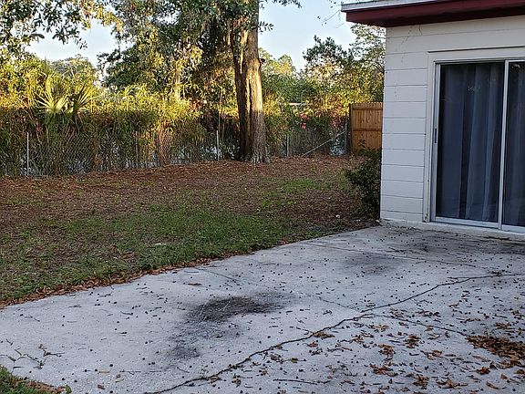 2nd image of 440 Madeira Dr