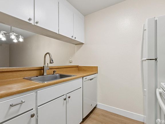 5th image of 4124 Shelter Creek Ln
