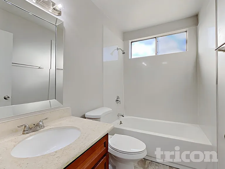 4673 Tallyho Dr — Photo 10