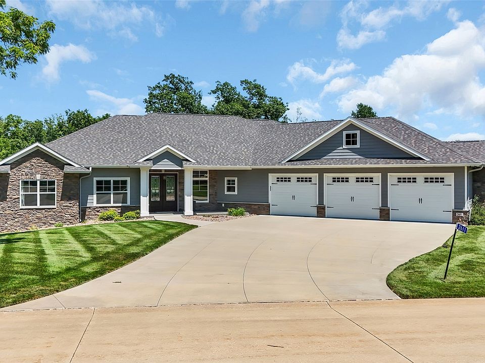 1st image of 2611 Diamondwood Dr