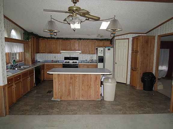 5th image of 87 Miller Ln