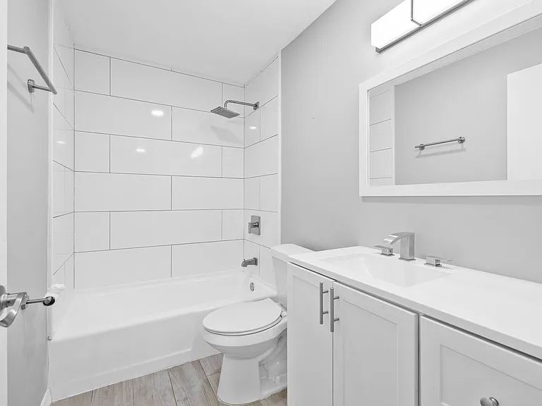 4325 Aegean Dr #106B — Photo 15