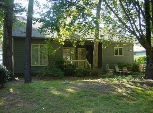 801 James Landing Ct, Murrells Inlet, SC 29576