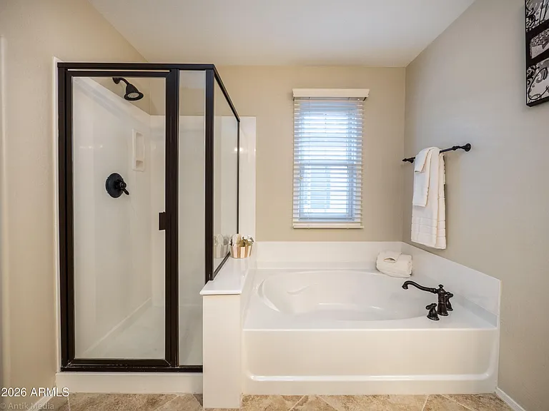 1628 E Canyon Creek Dr — Photo 33