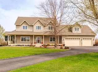 24345 Primrose Ln, Scandia, MN 55073