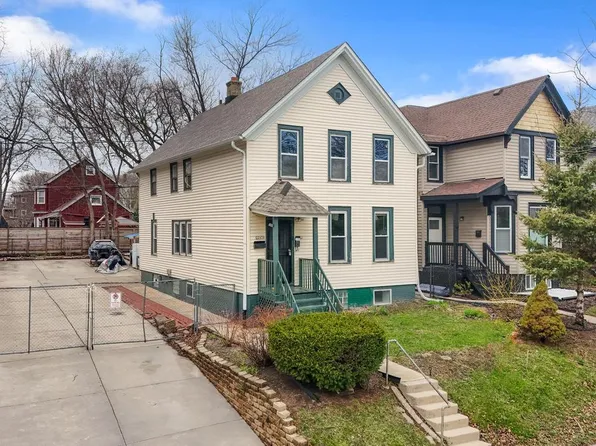 2243 South Woodward STREET, Milwaukee, WI 53207