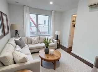 227 E 26th St #2, Brooklyn, NY 11226