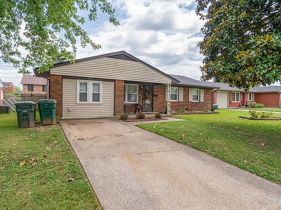 2nd image of 1838 Epworth Ln