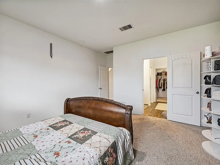5102 Hedgerose Ln — Photo 15