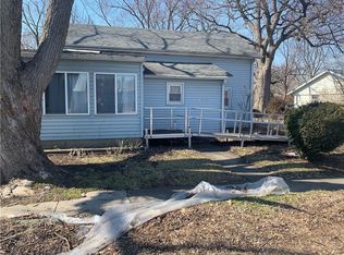 304 S West St, Fairmount, IL