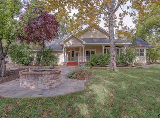 24930 5th Ave, Los Molinos, CA 96055