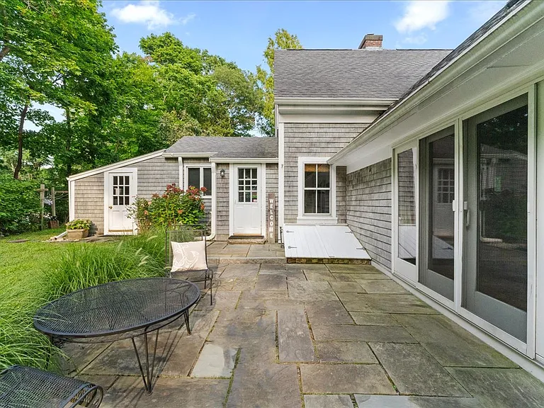 44 Stetson Pl — Photo 46